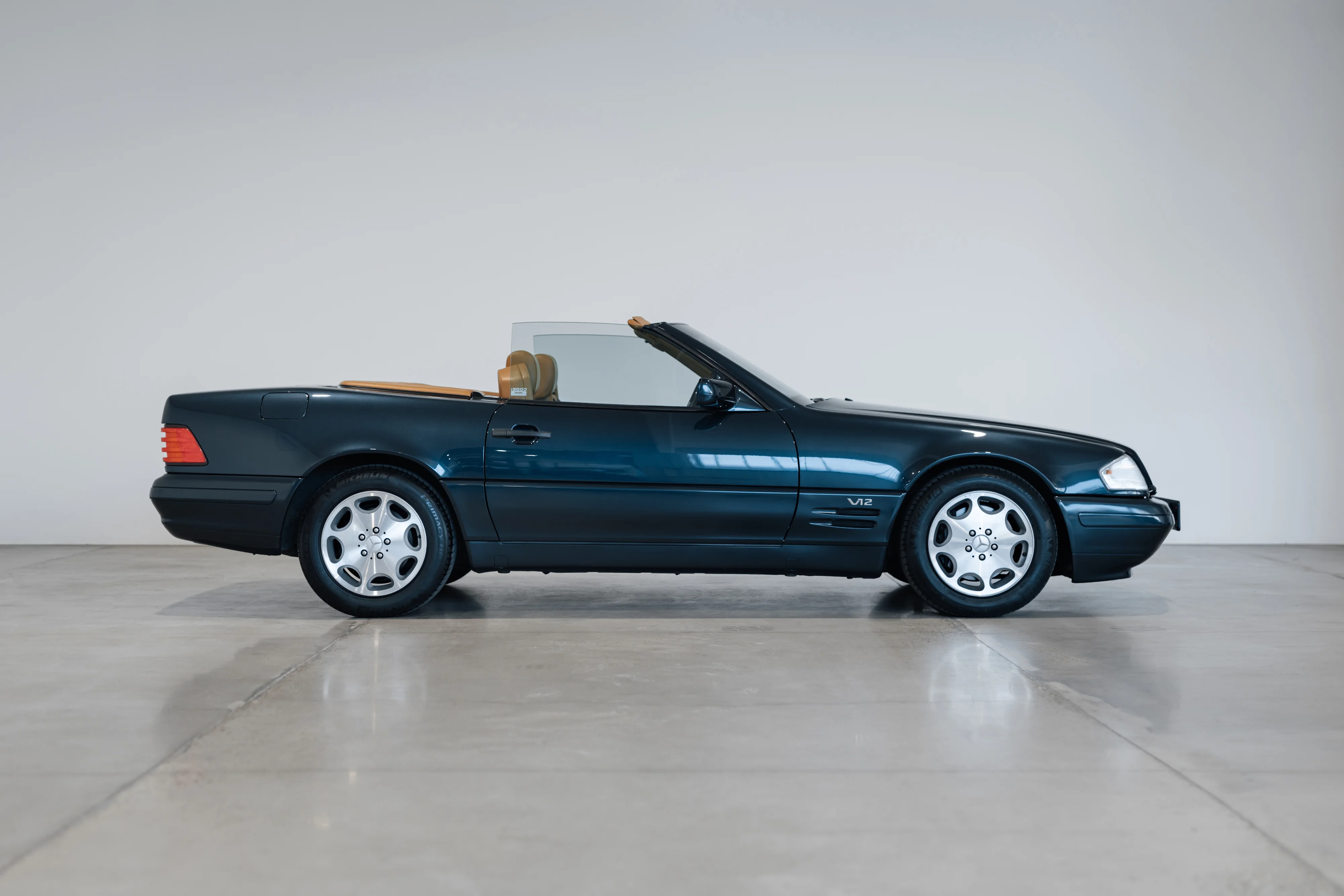 MB SL 600